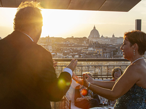 Rooftop Bar Opera Show: The Great Beauty in Rome
